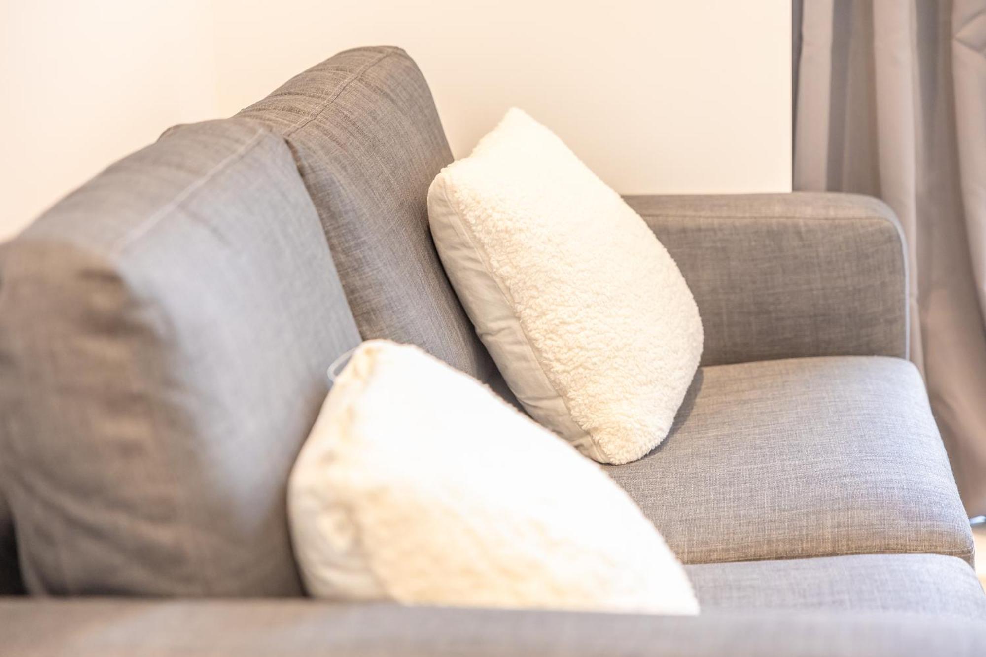 Stunning Modern 3 Bedroom Townhouse - Perfect Getaway 맨체스터 외부 사진